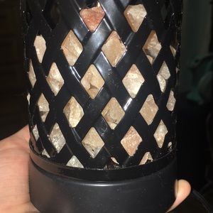 Himalayan salt lamp